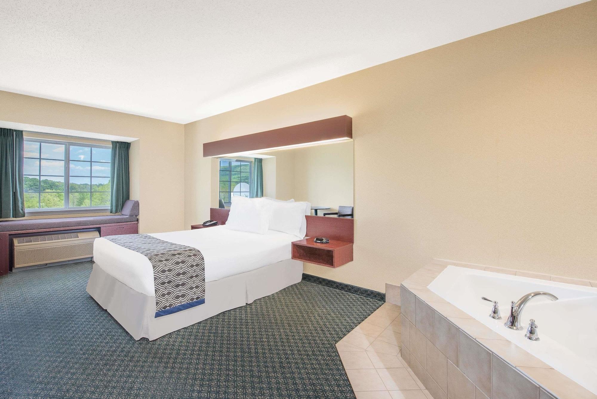 Microtel & By Wyndham 2* Hamburg