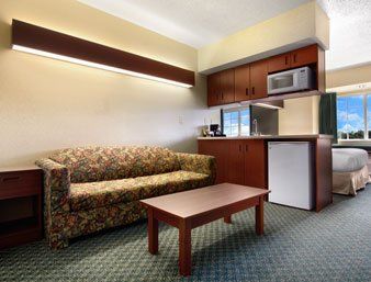Hotel Microtel & By Wyndham
